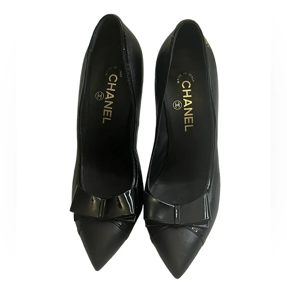 Chanel women black heels size 8.5